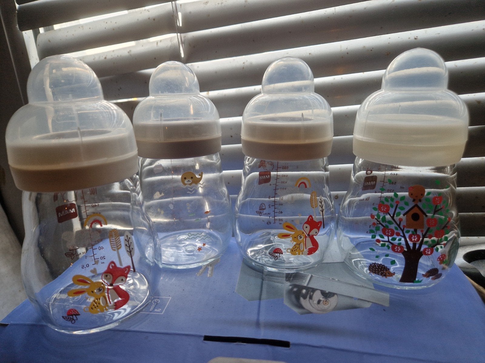 4 Mam glazen flessen van 170 ml, Kinderen en Baby's, Ophalen of Verzenden