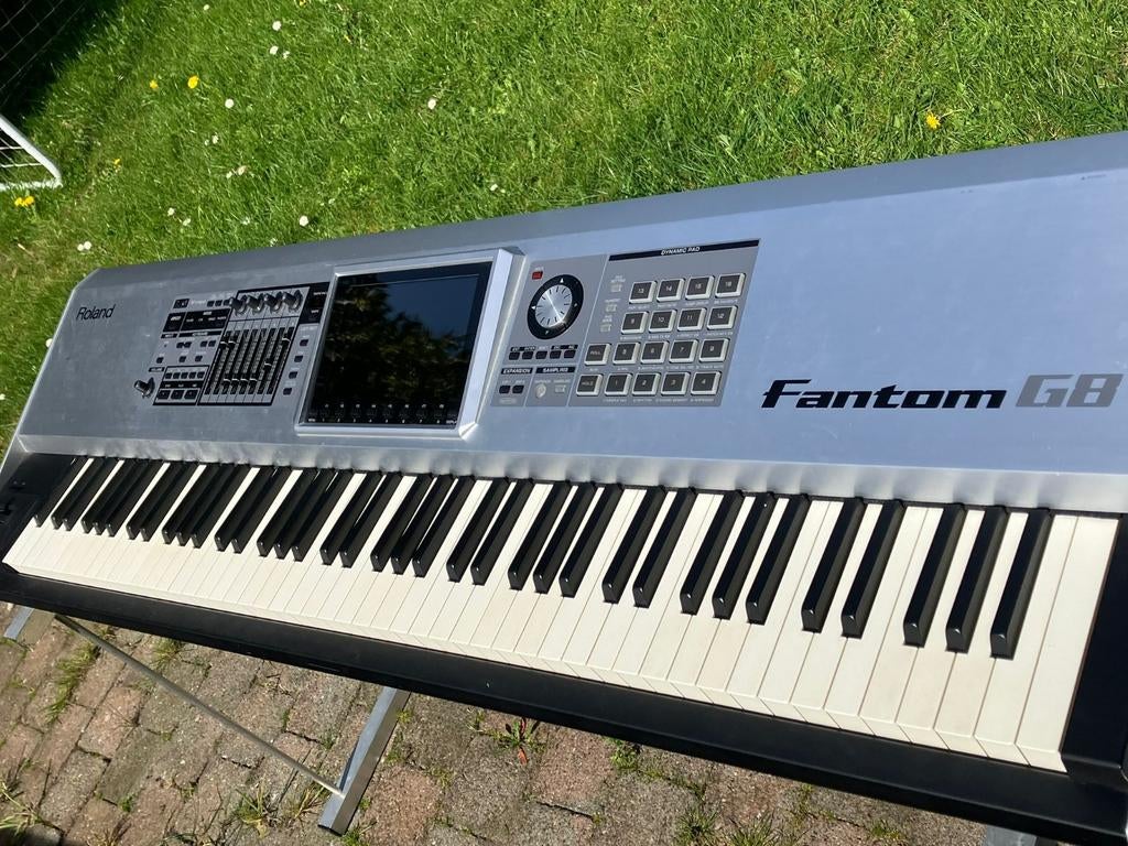 Keyboard(workstation) Roland Fantom G8 te koop, Muziek en Instrumenten, Ophalen, 88 toetsen, Roland, Zo goed als nieuw