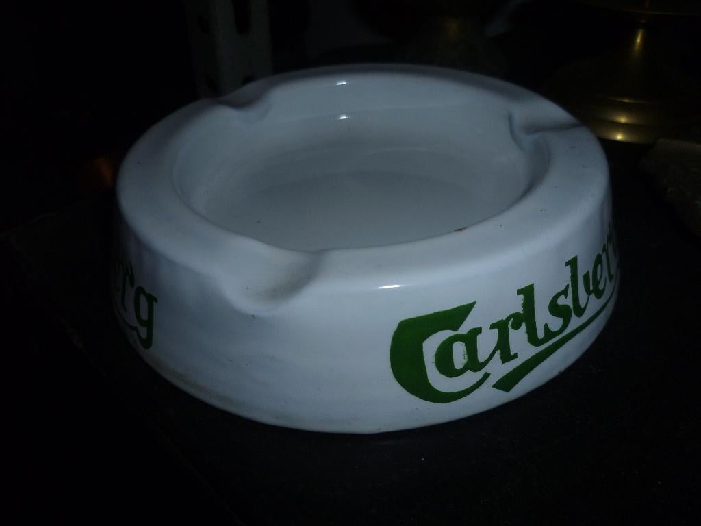 OUDE EMAIILE CARLSBERG ASBAK, Enlèvement
