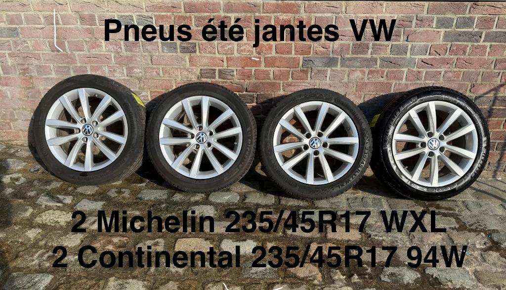 Pneus d'été montés sur jantes 235/45 R17, Autos : Pièces & Accessoires, Pneus & Jantes, Véhicule de tourisme, Pneus été, Enlèvement