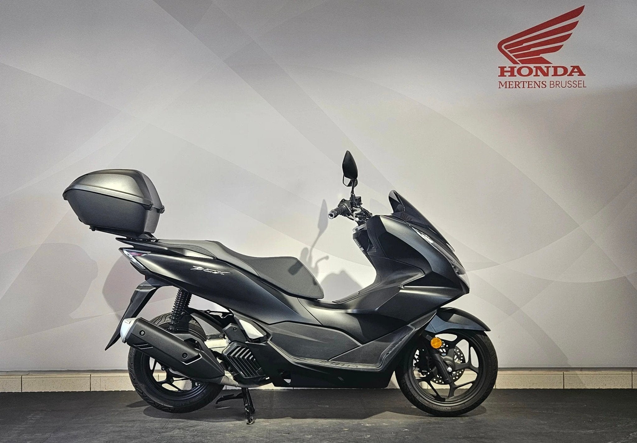 Honda PCX 125 (bj 2022), Motoren, Bedrijf, Overig, 124 cc