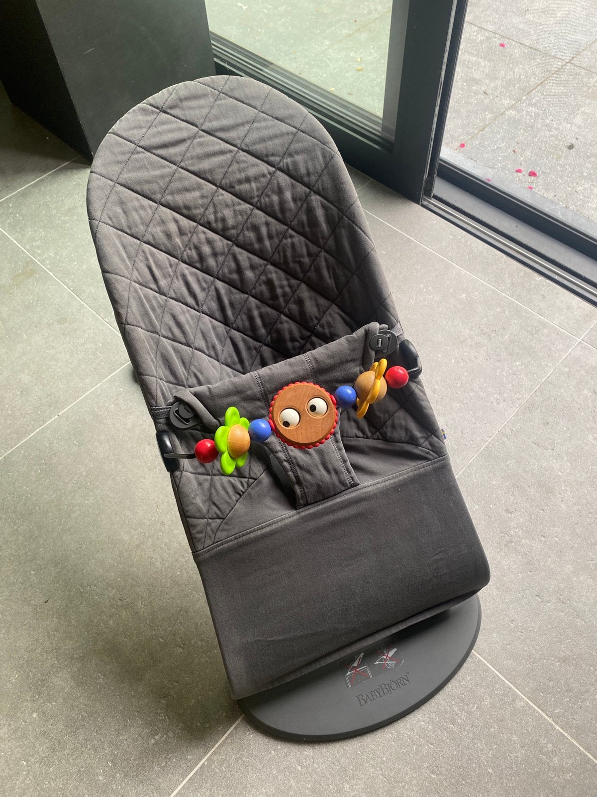 Wipper BabyBjorn + speeltje, Kinderen en Baby's, Wipstoeltjes, Ophalen, Zo goed als nieuw, Verstelbaar