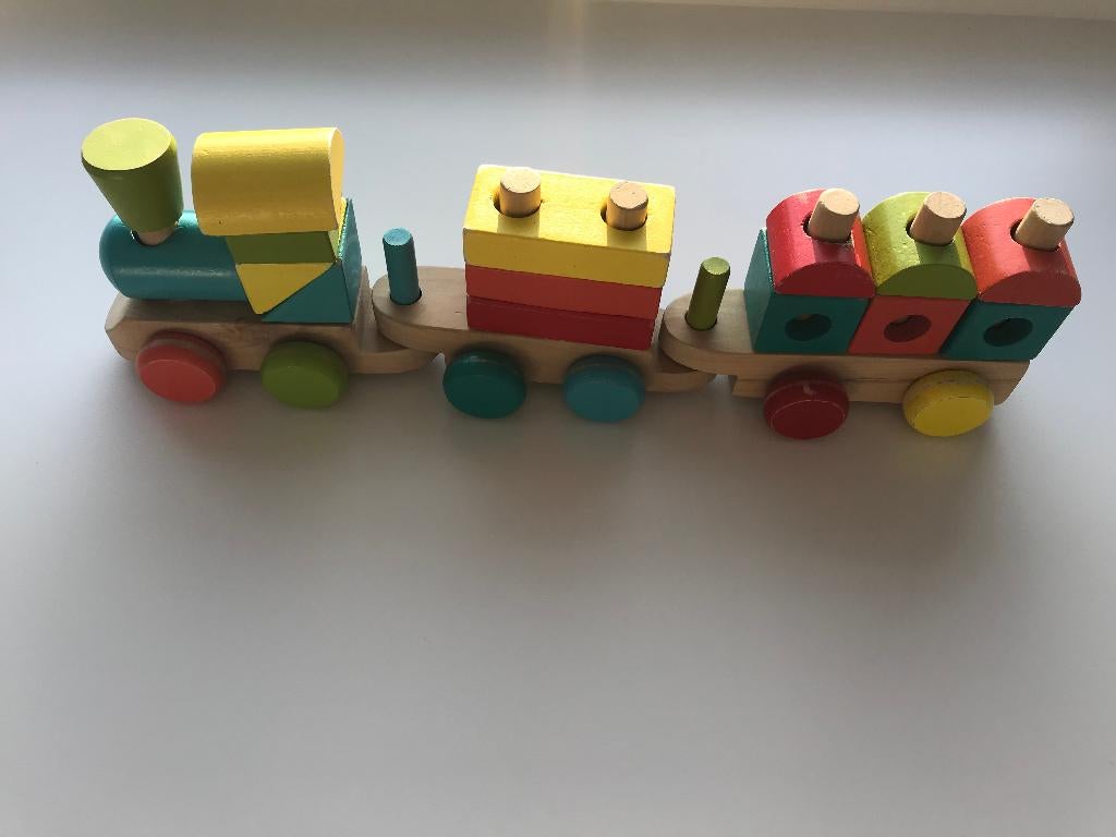 Houten speeltrein, in goede staat, Ophalen of Verzenden, Zo goed als nieuw, Rij- of Hobbelspeelgoed