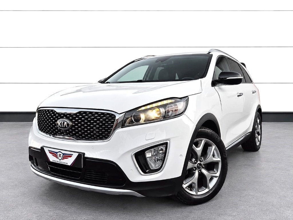 KIA SORENTO 2.2 CRDi AWD*4X4*7PLC*LED*XENON*CUIR*CLIM*CAM360, Autos, Cuir, 177 g/km, Achat, Euro 6