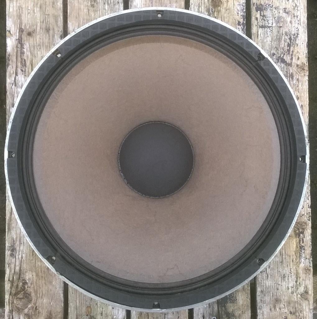 Woofer JBL G135A-8, 15 inch 200 - 400 Watt, Audio, Tv en Foto, Luidsprekerboxen, JBL, Overige typen, Ophalen of Verzenden, Zo goed als nieuw