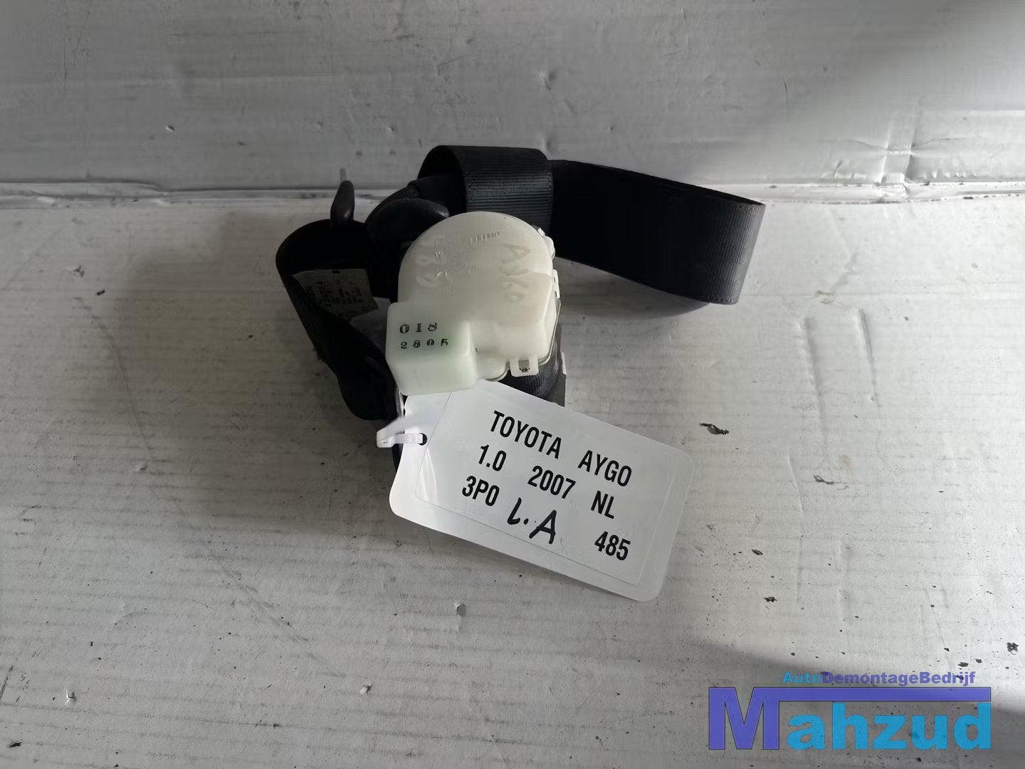 TOYOTA AYGO links achter gordel (5 deurs) 2005-2014, Autos : Pièces & Accessoires, Habitacle & Garnissage, Info@toyota.co.jp, Toyota Motor Corporation