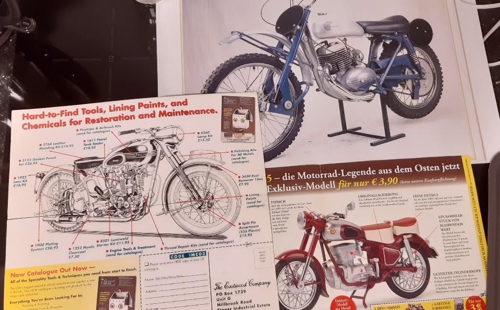 prent motorfiets 3x : Greeves + Triumph + AWO 425  Simson, Ophalen of Verzenden, Zo goed als nieuw, Motoren
