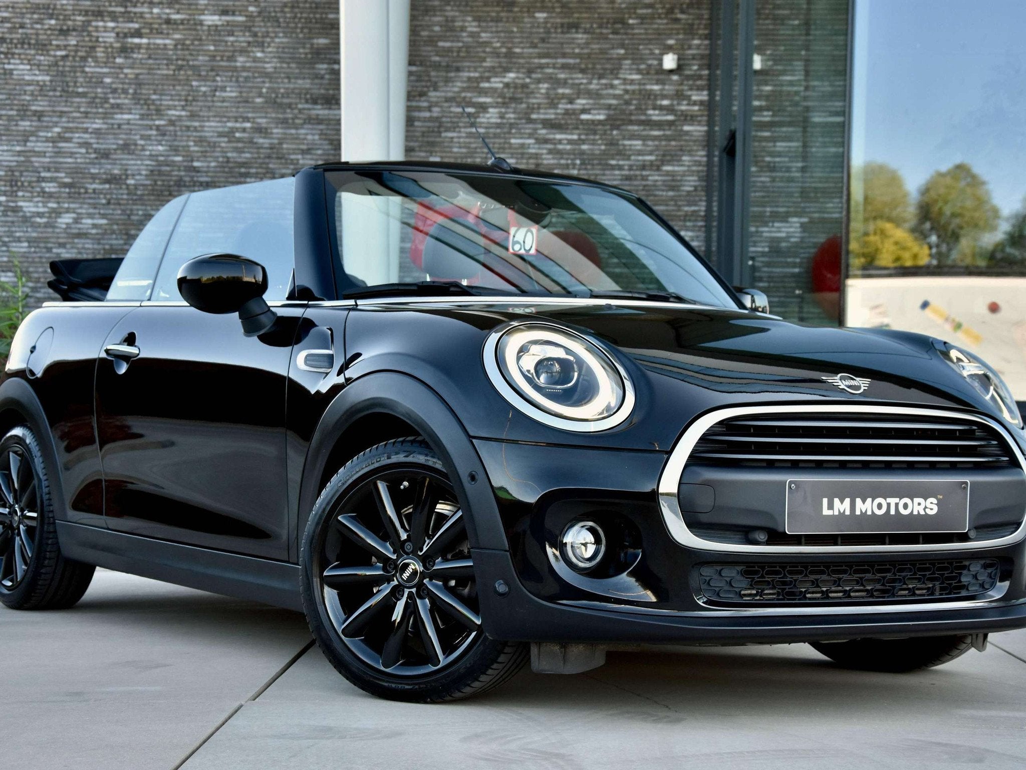 MINI One Cabrio *44 000Km* NIEUWSTAAT * CAMERA * (bj 2021), Auto's, Voorwielaandrijving, Gebruikt, 4 cilinders, Cabriolet