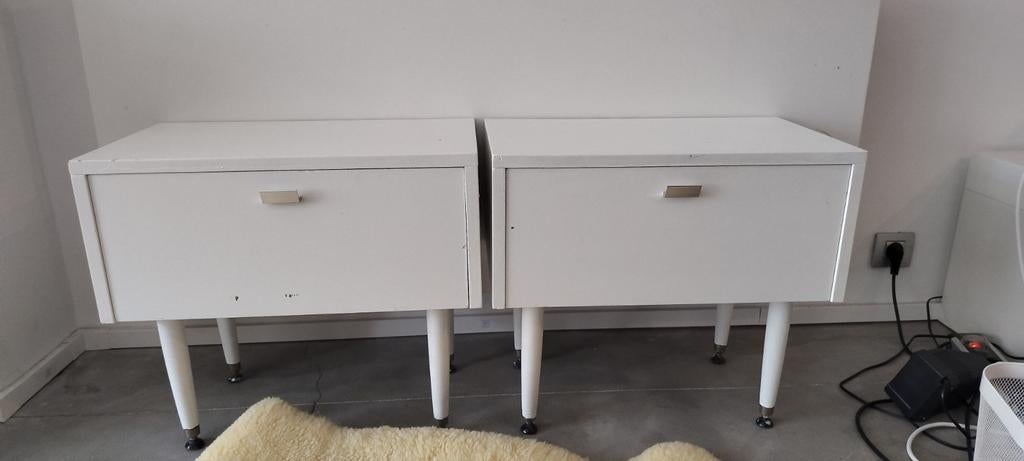 Tables de nuit style scandinave, Maison & Meubles, Armoires | Commodes, 25 à 50 cm, Moins de 100 cm, Enlèvement, Utilisé
