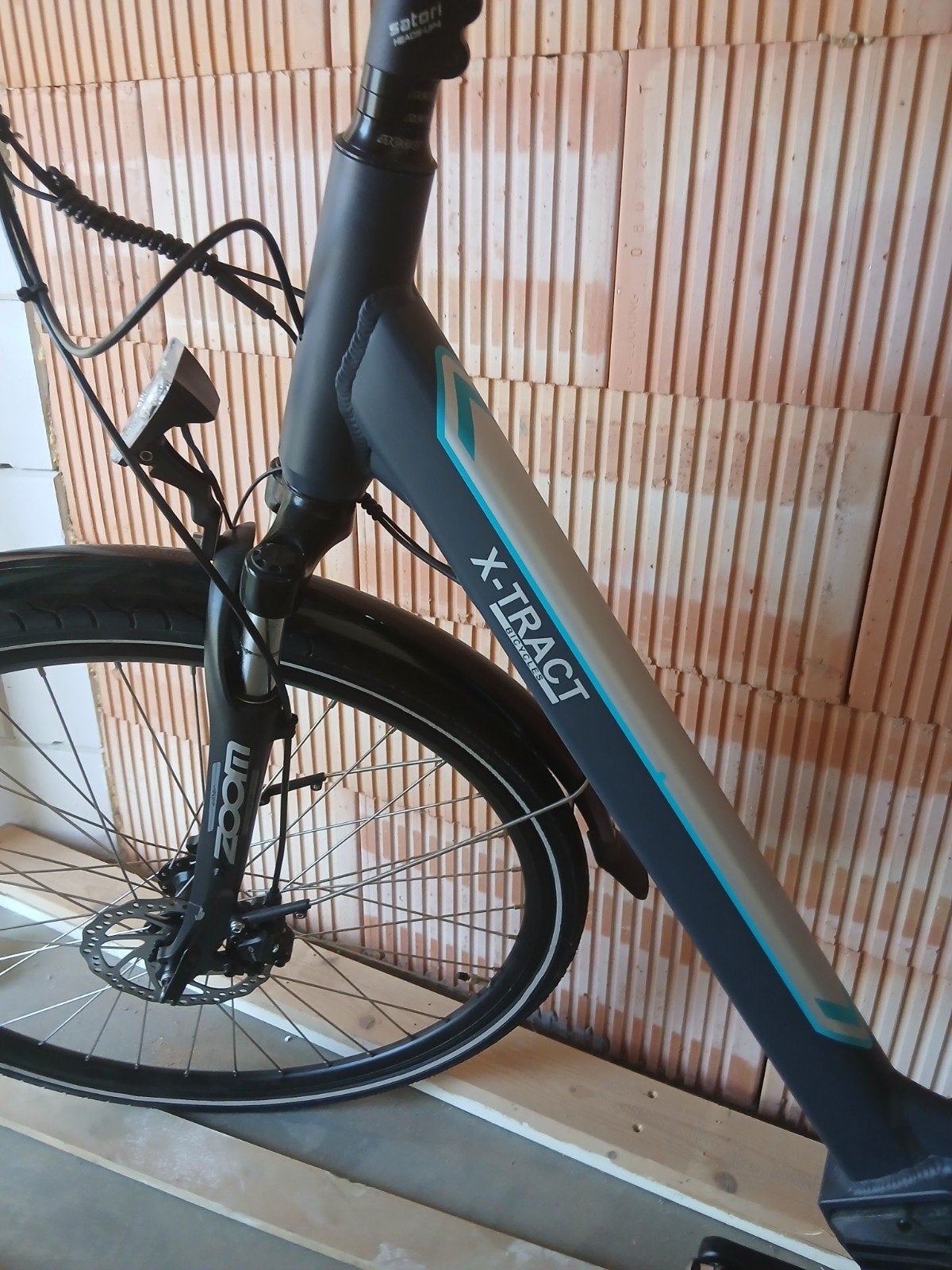 Xtrax met maar 128 originele km, Ophalen