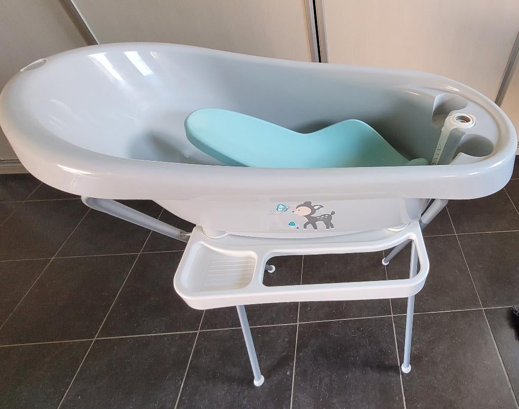 Babybadje met standaard en babyzitje, Kinderen en Baby's, Ophalen, Gebruikt, Badje, Bébé-jou