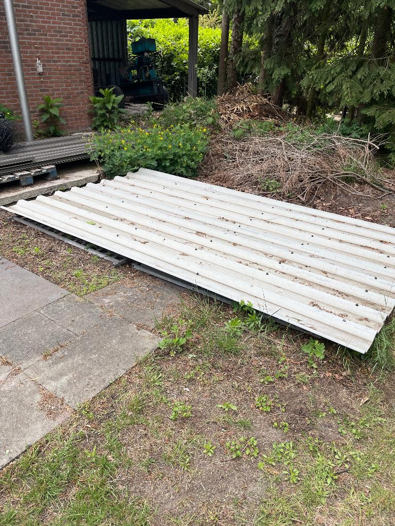 Honden ren met kennel, Ophalen