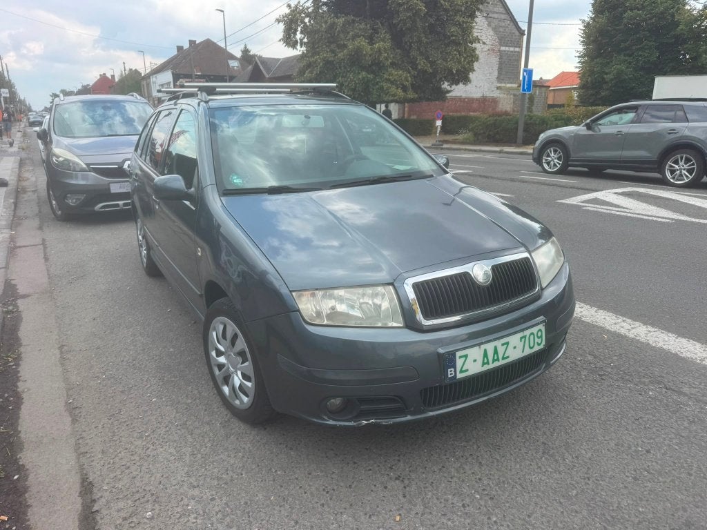 Skoda fabia 1.4 TDi PRETE A ETRE IMMATRICULER, Achat, Entreprise, Boîte manuelle, 5 portes