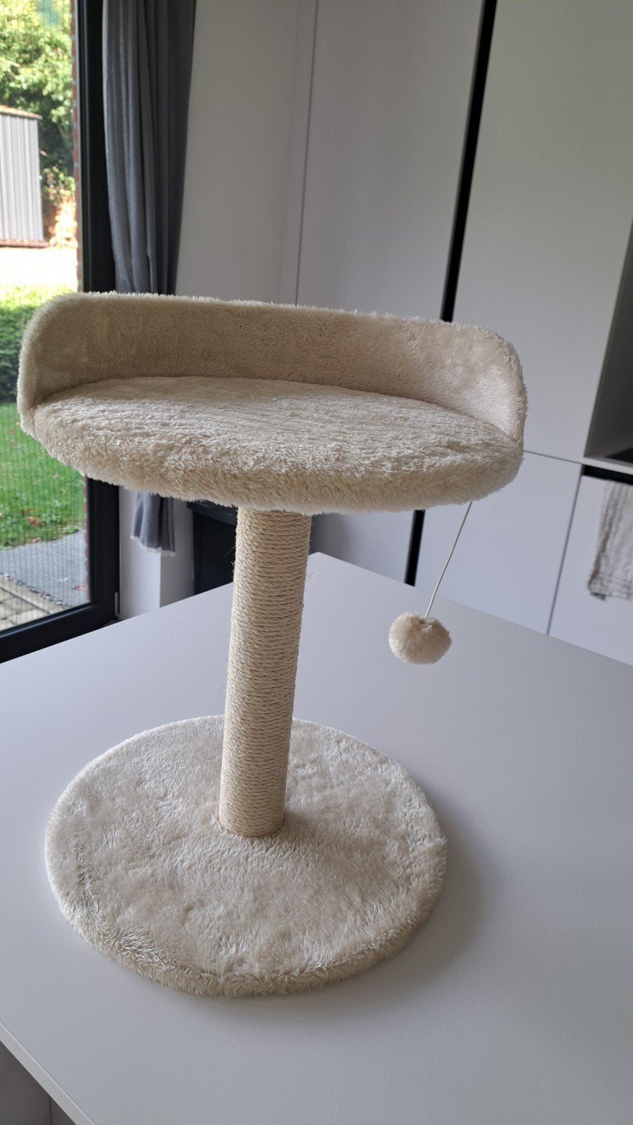 Arbre à chat, Enlèvement, Neuf