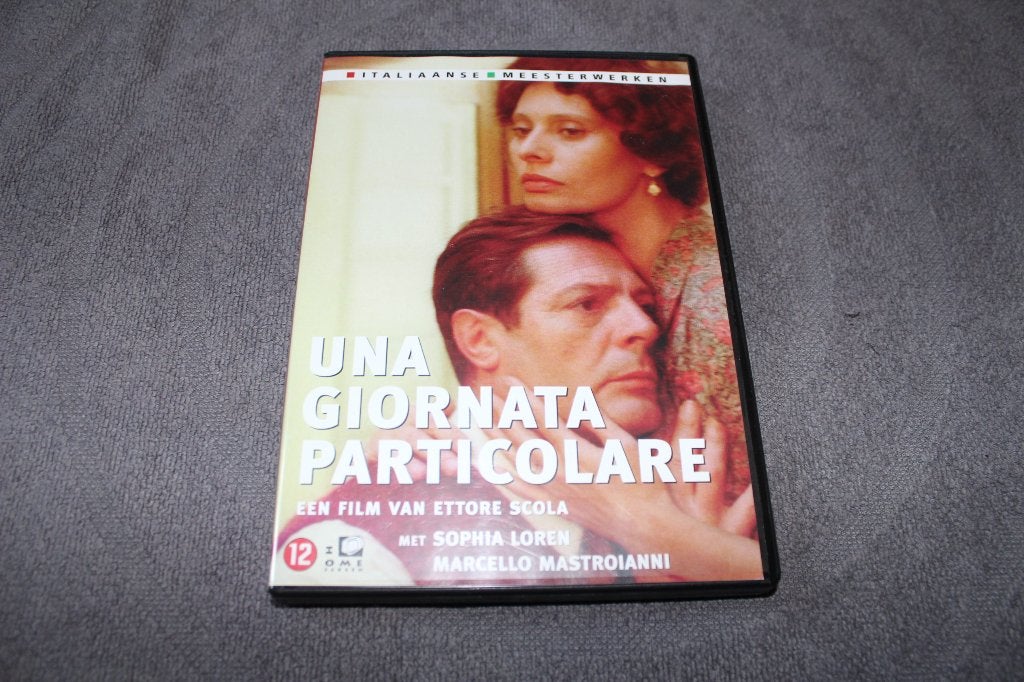 DVD Una Giornata Particolare, CD & DVD, DVD | Films indépendants, Italien, Enlèvement ou Envoi, Néerlandais, Utilisé