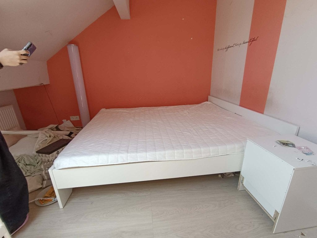Bed van 1m60x2m + nachtkastjes + kast, Ophalen, Wit, Tweepersoons, Zo goed als nieuw