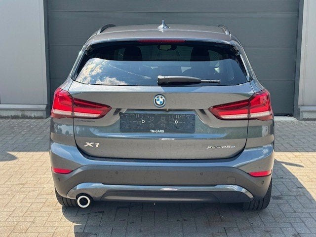 BMW X1 Hybride camera LED, Auto's, Leder, Bedrijf, 5 zetels, 5 deurs