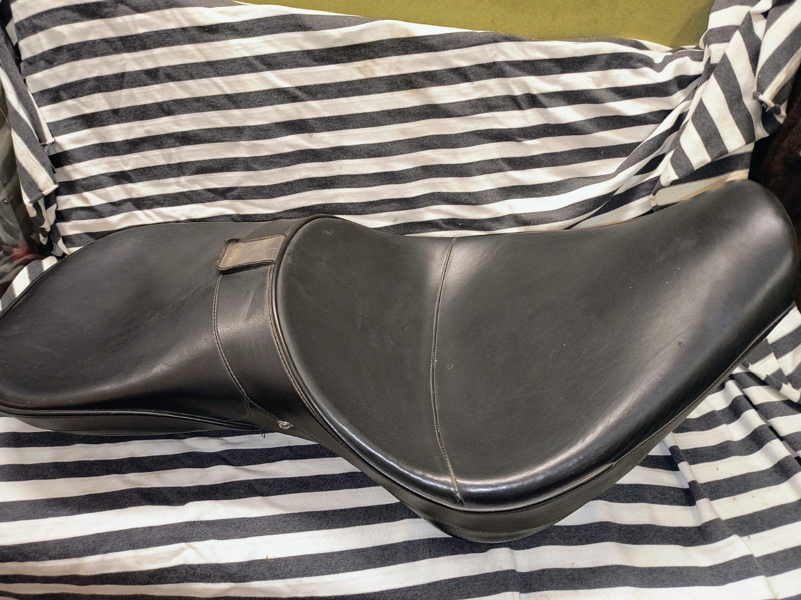 lederen Corbin zadel v Harley Softail, Motoren, Ophalen, Gebruikt