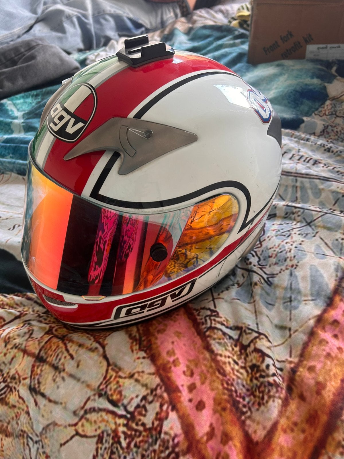 AGV intergraalhelm, Motoren, Ophalen, AGV