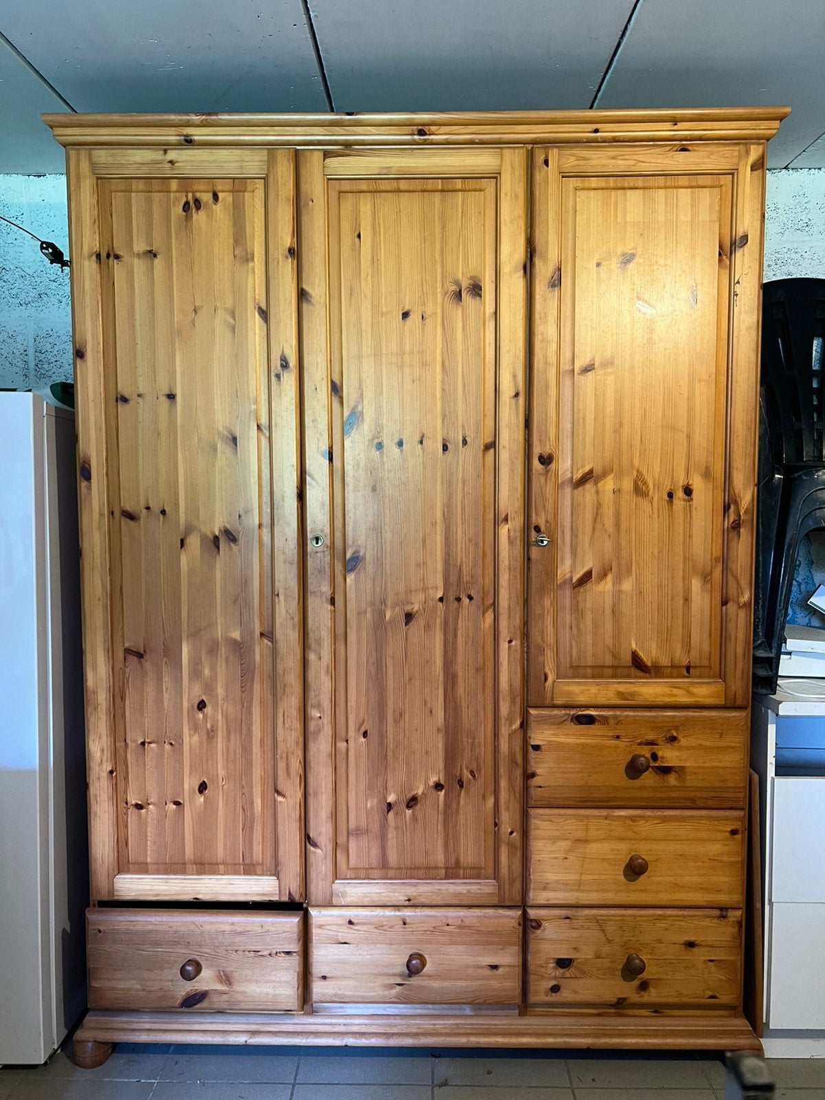 Armoire en pin, Maison & Meubles, Enlèvement, Comme neuf, Pin