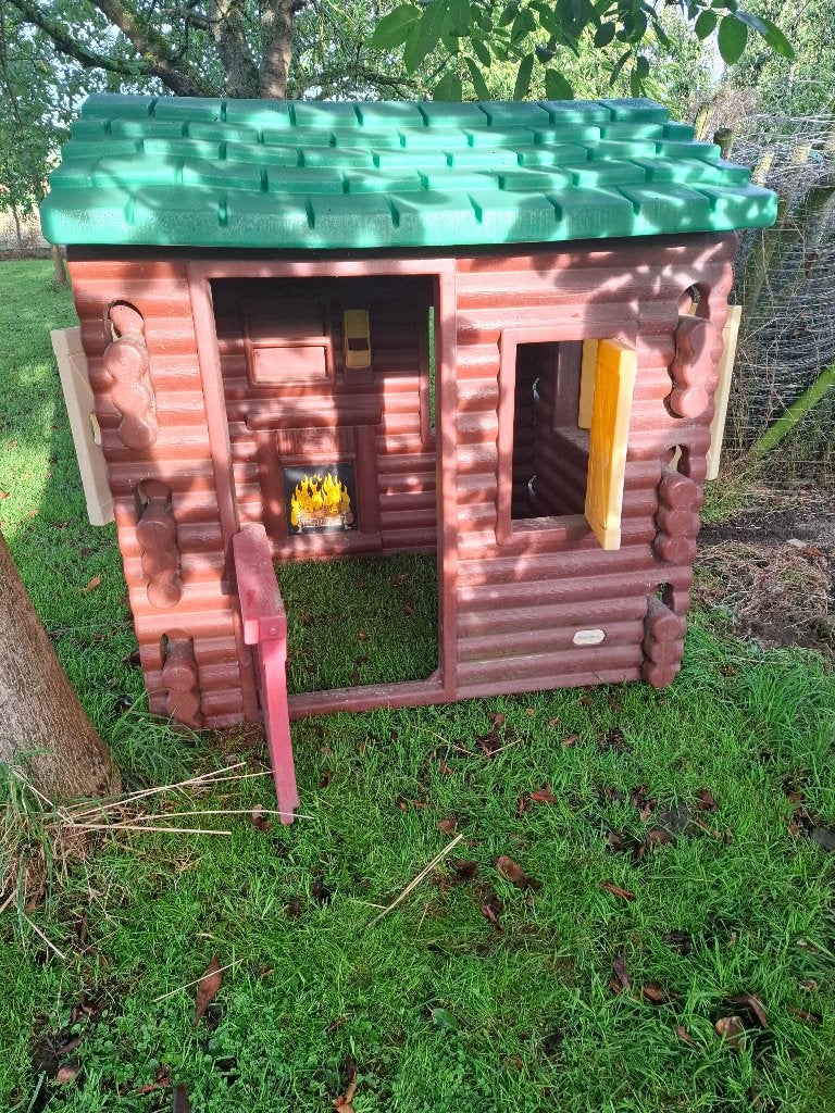 Speelhuis voor in de tuin, Ophalen, Gebruikt, Plastic