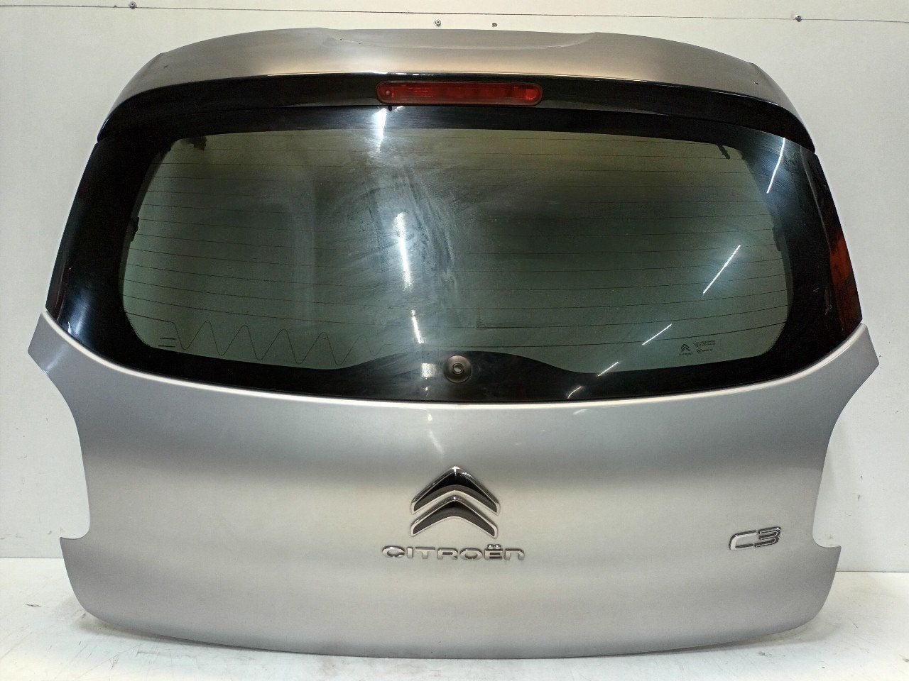 Achterklep Citroën C3, Onderdelen@venauto.nl, Van der Ven Autorecycling B.V., Arrière, Ettenseweg 76, 4706 PB Roosendaal, The Netherlands