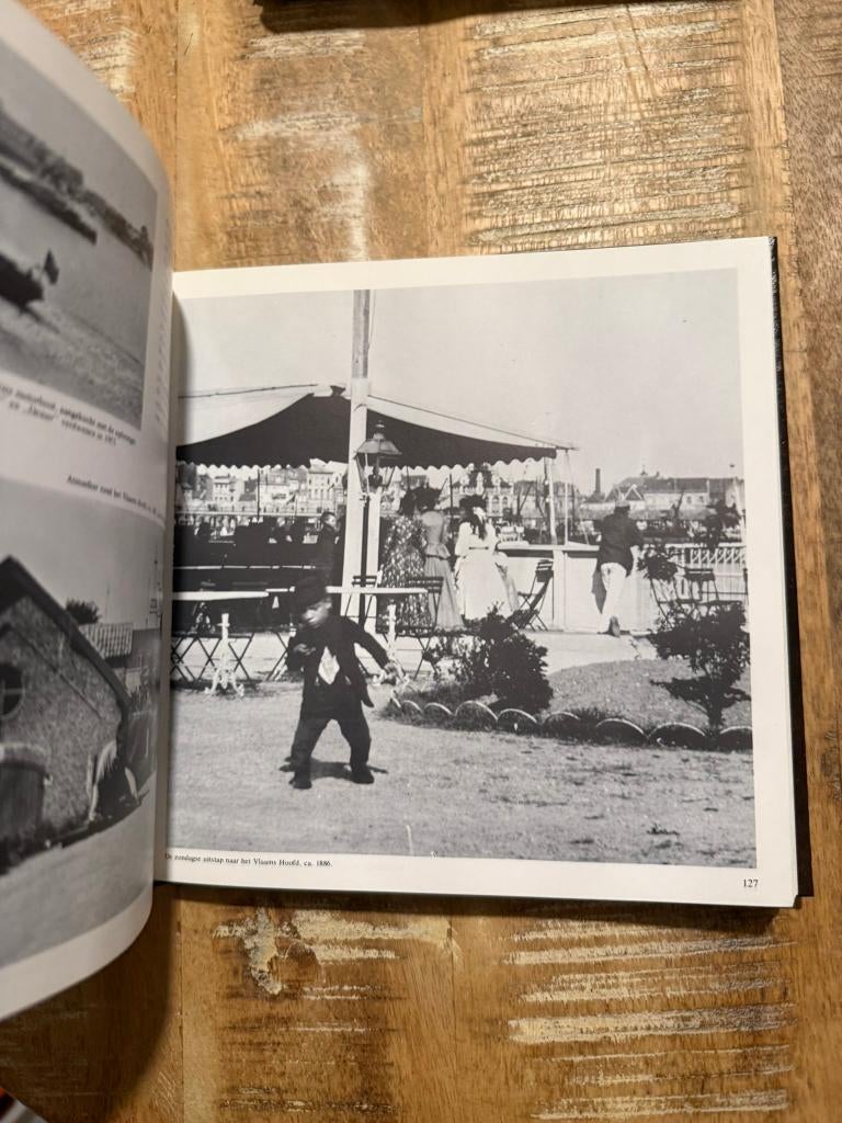 Ons Antwerpen, autobiografisch prentenboek v/e stad in Belle, Boeken, Geschiedenis | Stad en Regio, Gelezen, 19e eeuw, Ophalen of Verzenden