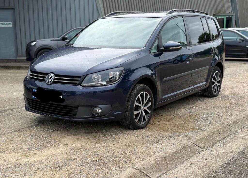 Volkswagen touran benzine 7 zitplaatsen automaat, Auto's, Automaat, Euro 6, 7 zetels, 1400 cc