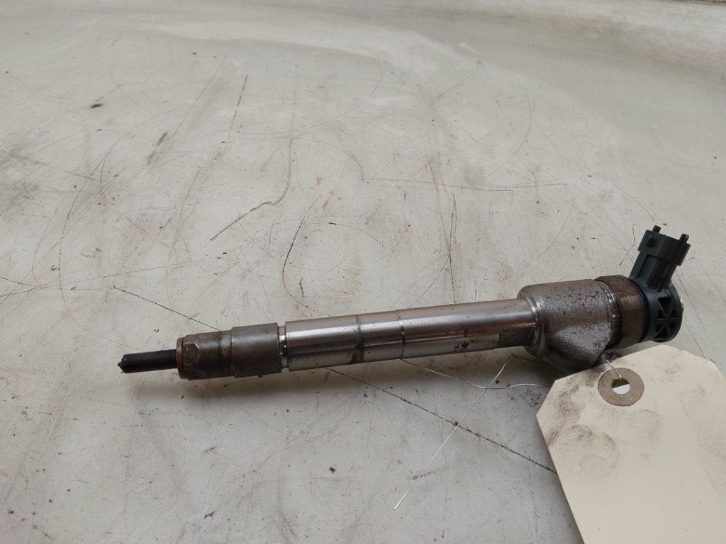 INJECTEUR FAP Peugeot Partner (EA / / EF / EN / EU), Robert Bosch AG, Utilisé, Robert-Bosch-Allee 1
74232  Abstatt, DE, Engineering@bosch.com