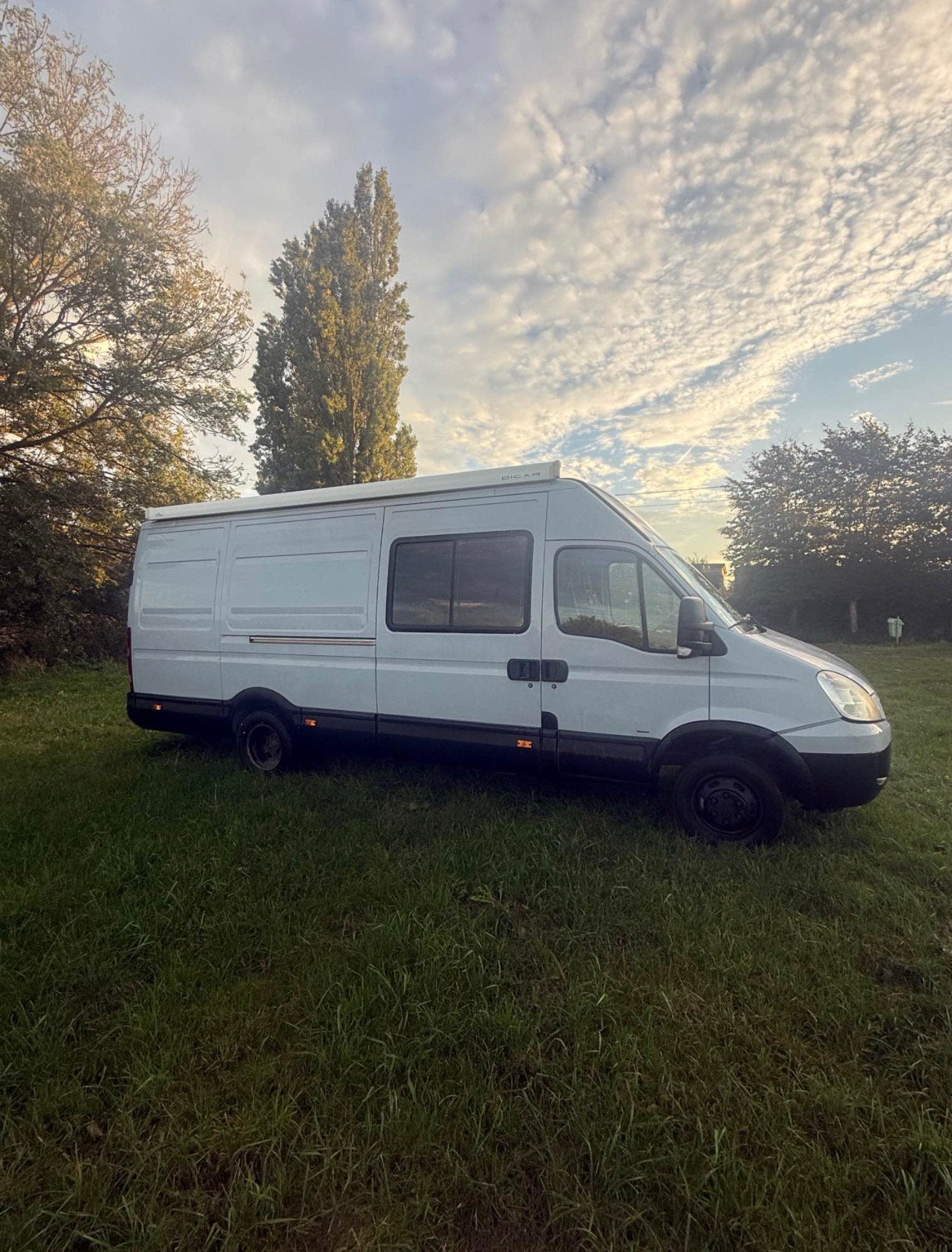 Iveco Daily - Motocrosscamper, Caravanes & Camping, Diesel, Réfrigérateur, Particulier, Jusqu'à 2