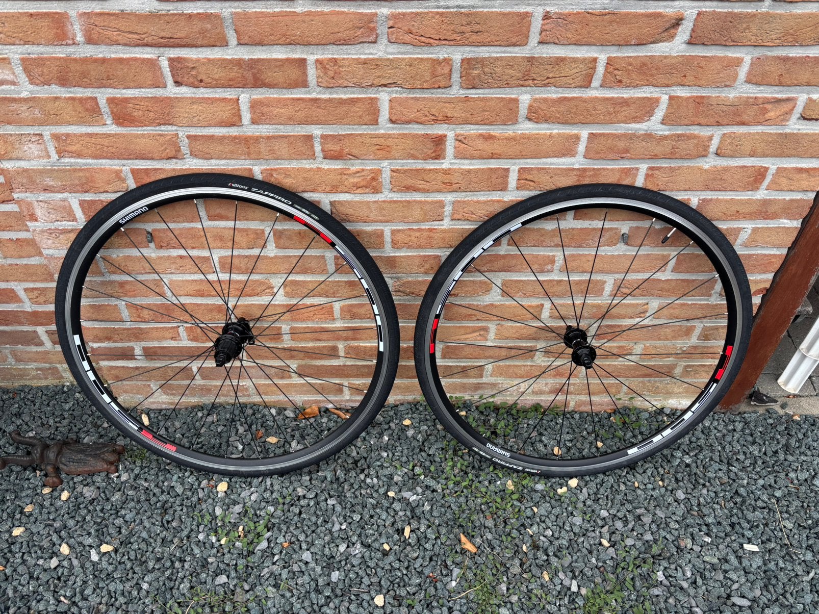 Shimano r500 wielset, Fietsen en Brommers, Ophalen of Verzenden, Gebruikt