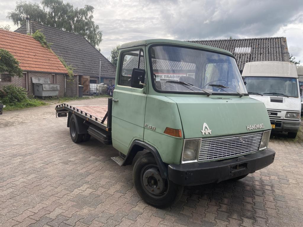 Hanomag f45 oprijwagen 1970 diesel belastingvrij, Achterwielaandrijving, Zwart, Overige carrosserie, Te koop