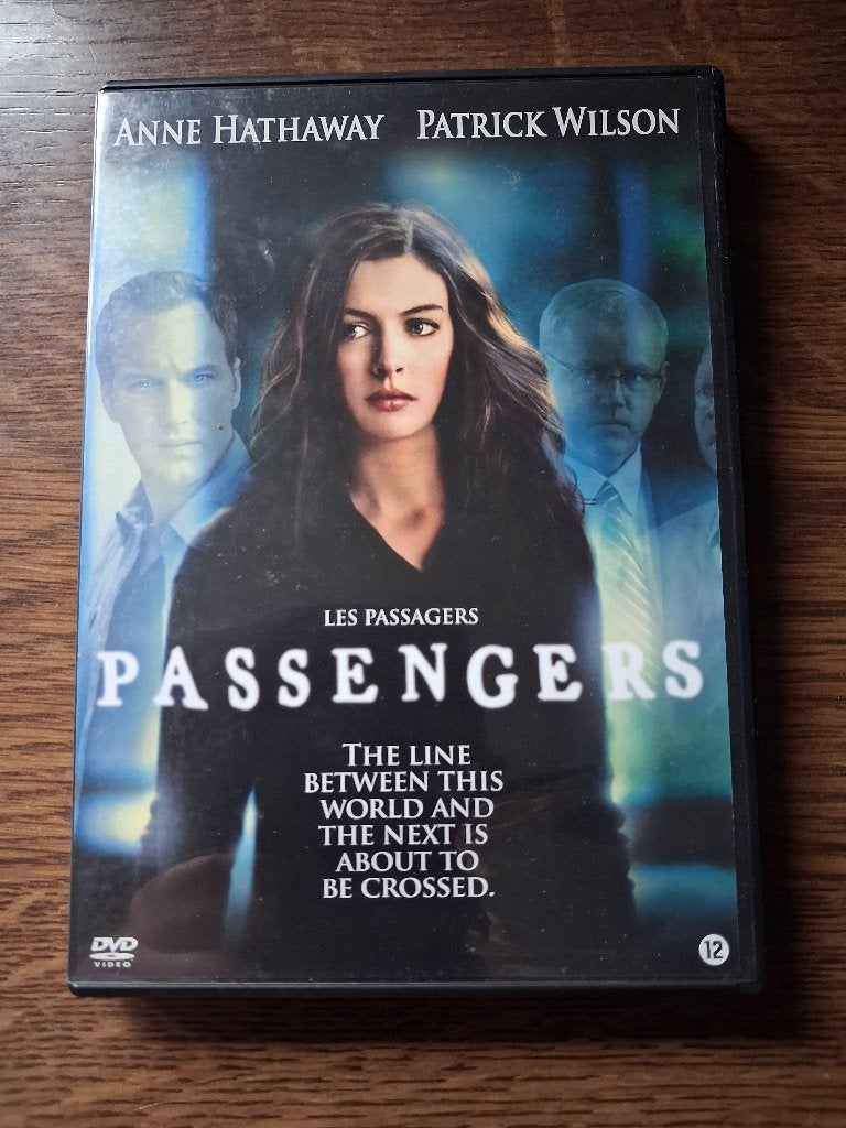 DVD - Passengers (Anne Hathaway/Patrick Wilson), Ophalen of Verzenden