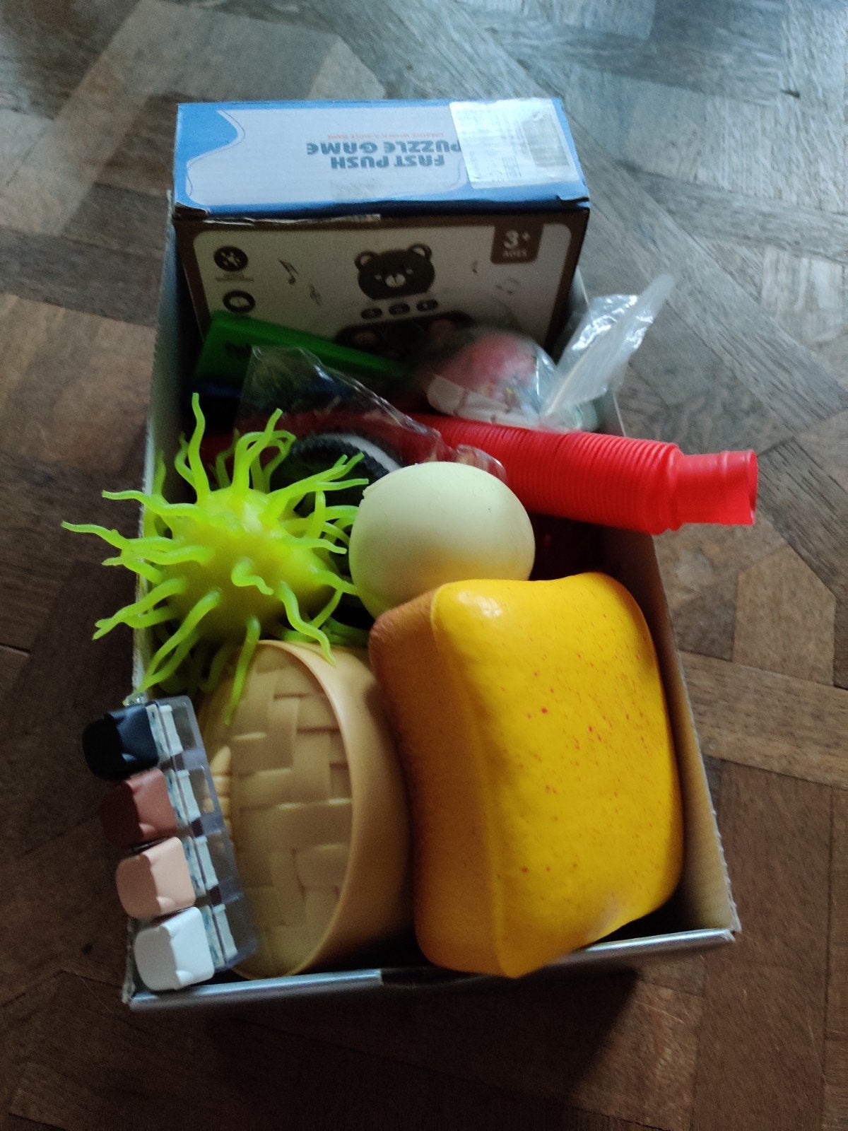 Grote set van squishy's en figet toy's, Ophalen, Zo goed als nieuw