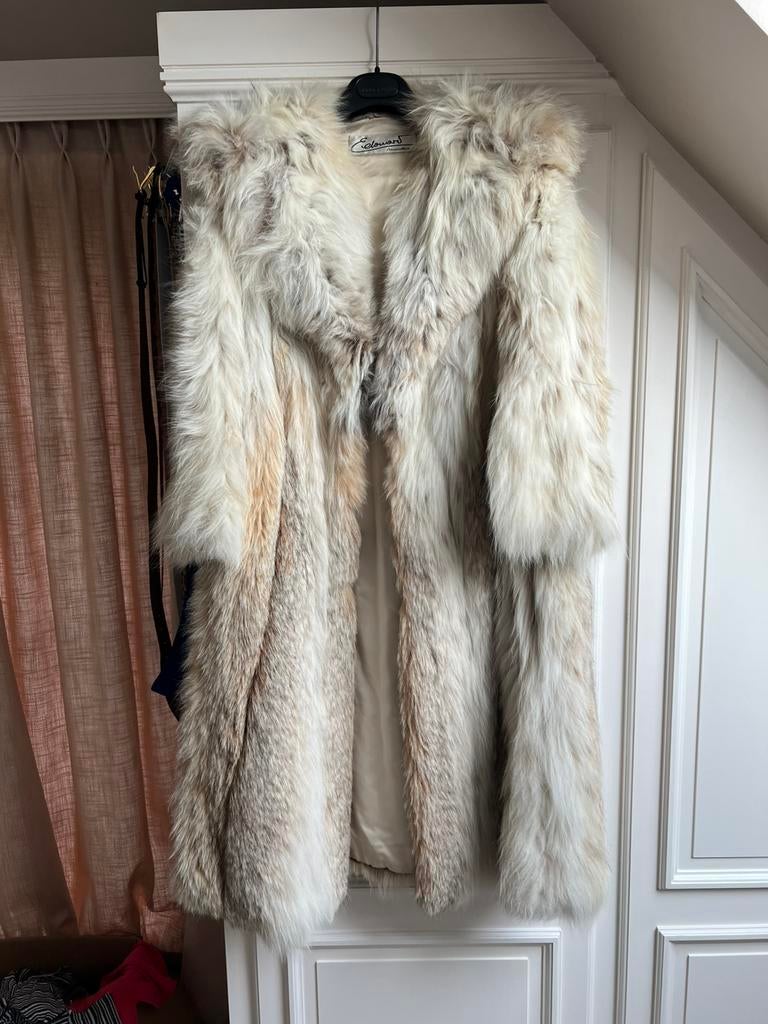 Manteau de fourrure de loup Edouard, Enlèvement, Comme neuf