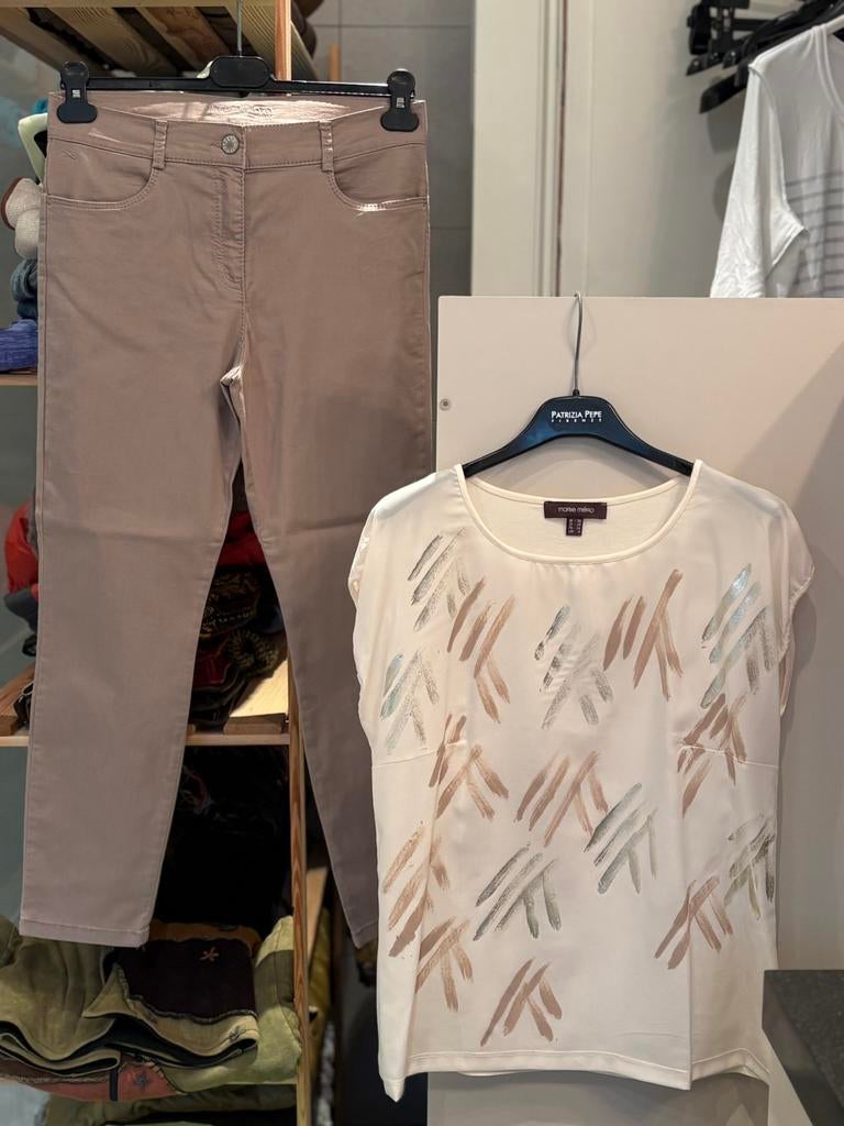 Beige set van Brax/Marie Méro., Ophalen of Verzenden, Zo goed als nieuw, Maat 42/44 (L)