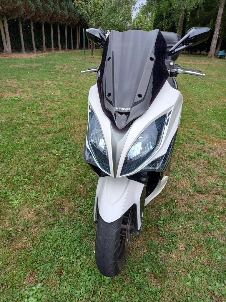 Moto Scooter Kymco 400, Motoren, Ophalen