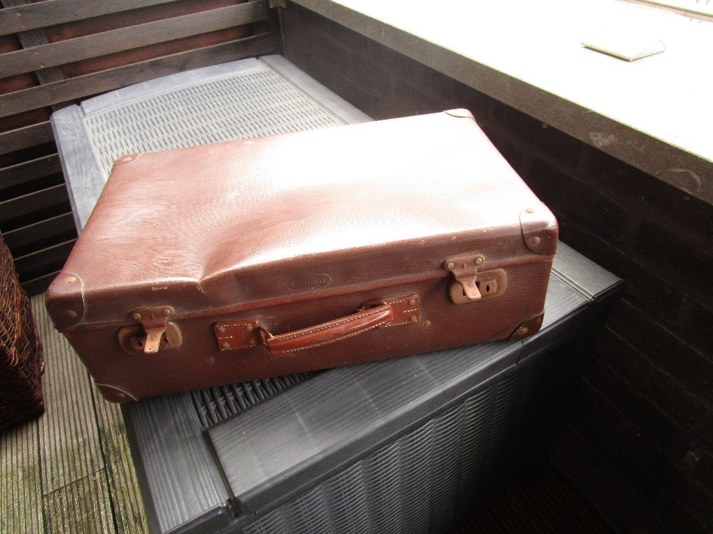 3  oude valiezen, Handtassen en Accessoires, Koffers, Ophalen, Gebruikt, Overige materialen