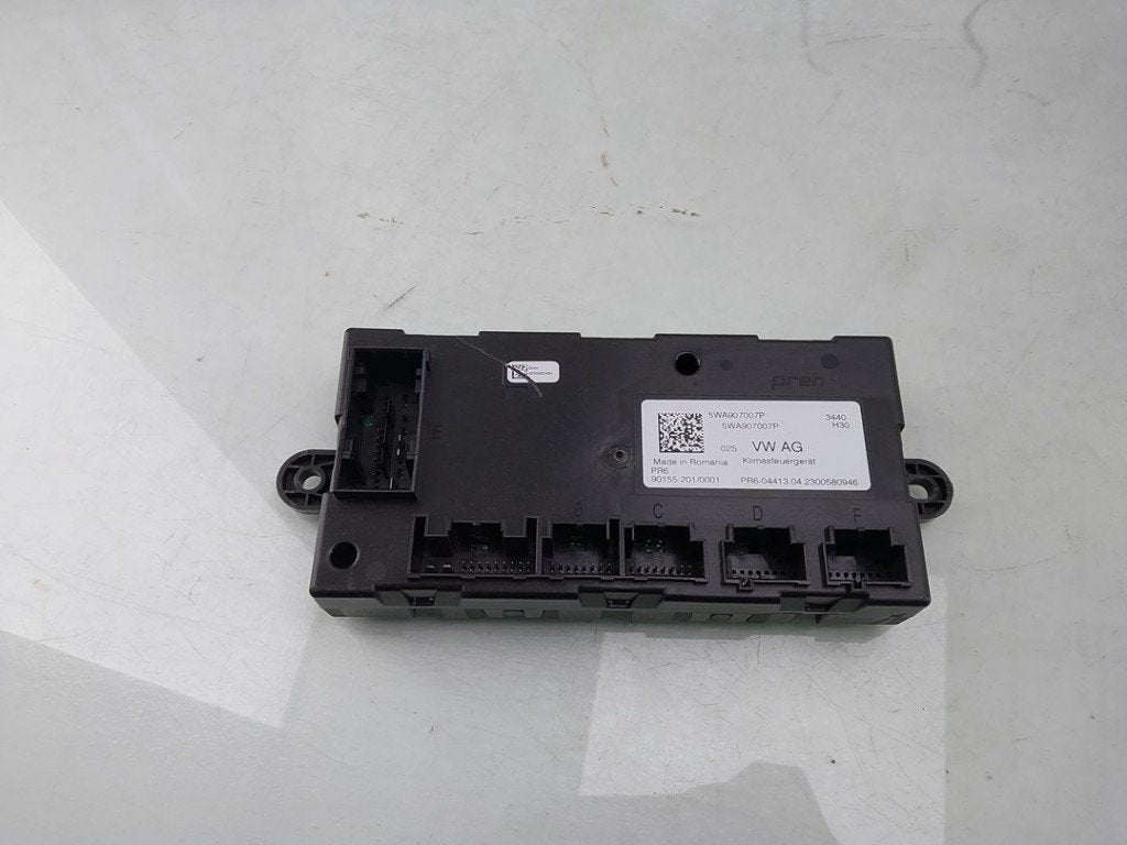 ORDINATEUR GESTION TEMPERATURE Audi A3 Limousine (8YS), Utilisé, Audi