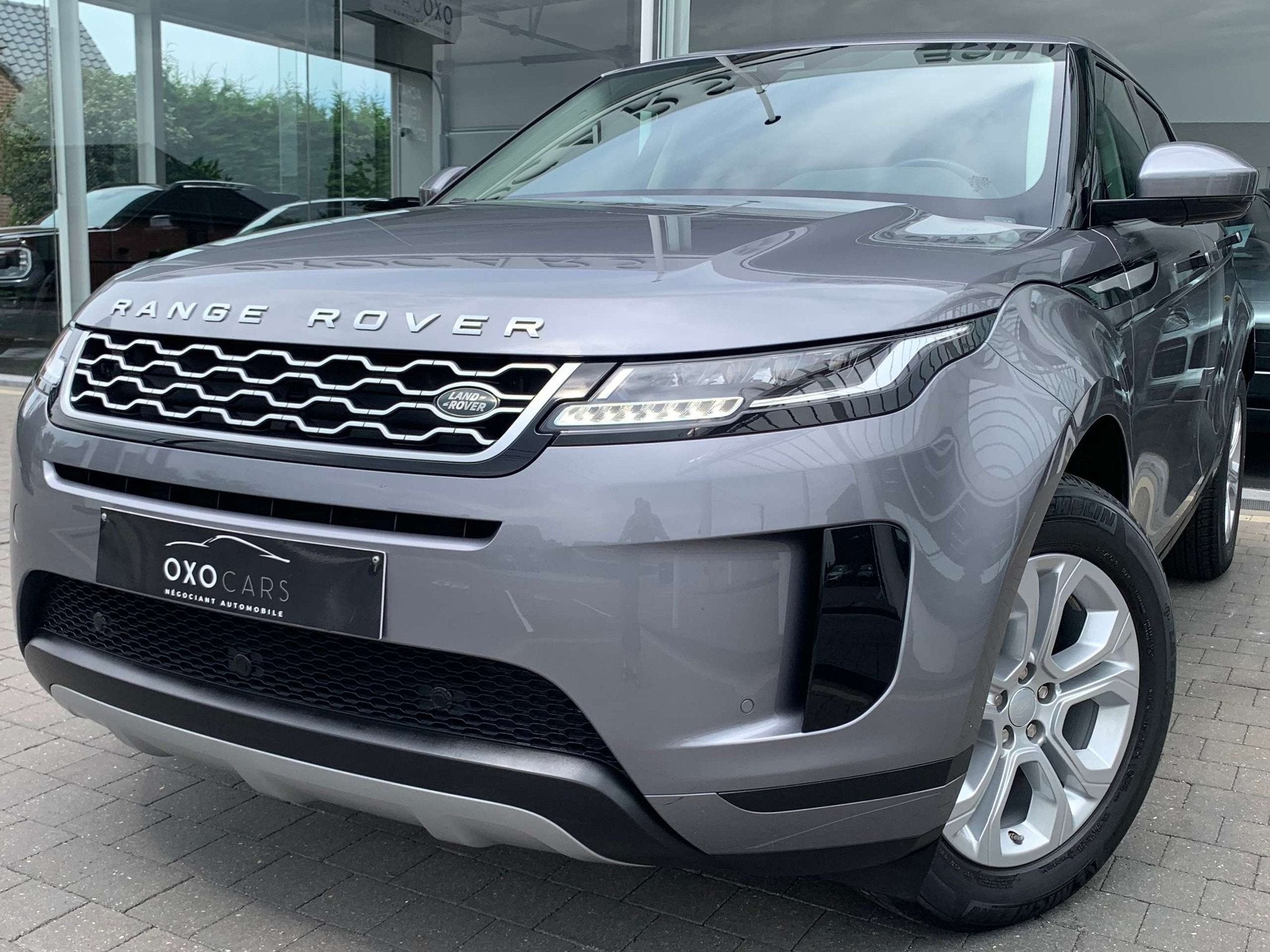 Land Rover Range Rover Evoque 2.0 D150 / NEW MODÈLE / GPS /, Autos, Cuir, Argent ou Gris, Achat, Détection des panneaux routiers