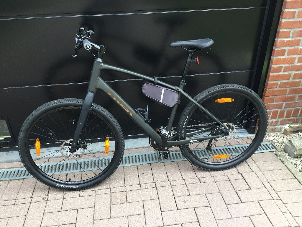 Trek Dual Sport 2024, 28 inch, 10 tot 15 versnellingen, Zo goed als nieuw, 57 tot 61 cm