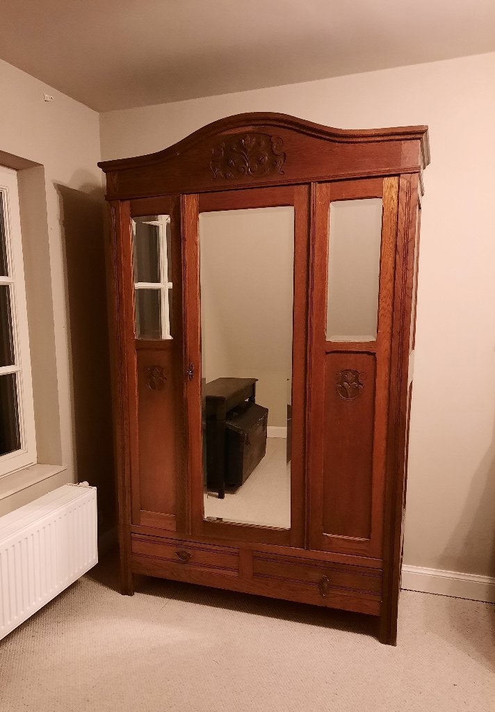 antieke kledingkast / hallkast / massief hout, Huis en Inrichting, Kasten | Kleerkasten, Ophalen, Gebruikt, Antiek