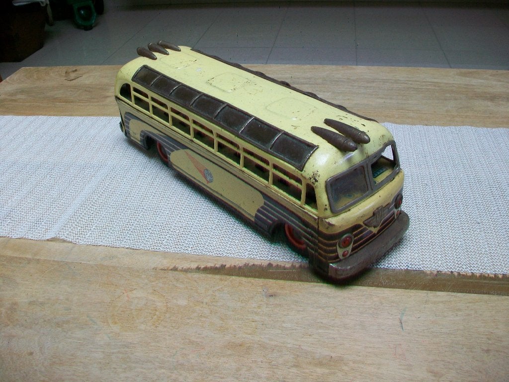 ANCIEN AUTOBUS, Enlèvement ou Envoi