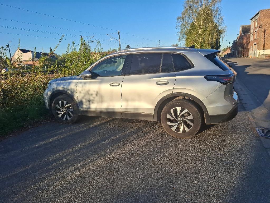 Voiture tiguan, 1498 cc, Leder, 5 zetels, 5 deurs