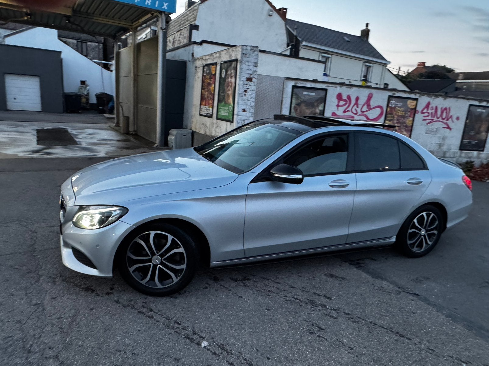 Mercedes c200 bleu tec, Autos, Argent ou Gris, Euro 6, Noir, Automatique