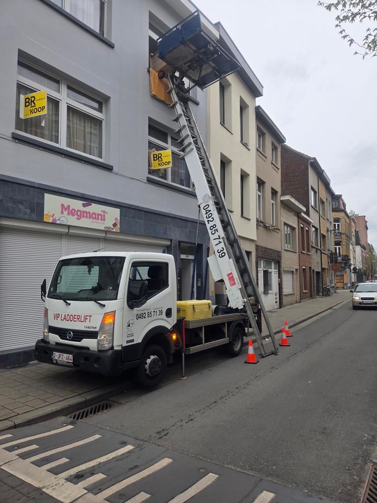 Ladderlift & verhuizen, Immo