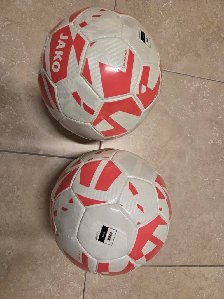 Voetbal Jako Basic maat 4, Ophalen