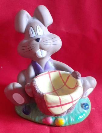 coquetier lapin veste mauve (2), Enlèvement ou Envoi, Comme neuf, Autres matériaux, Autres types