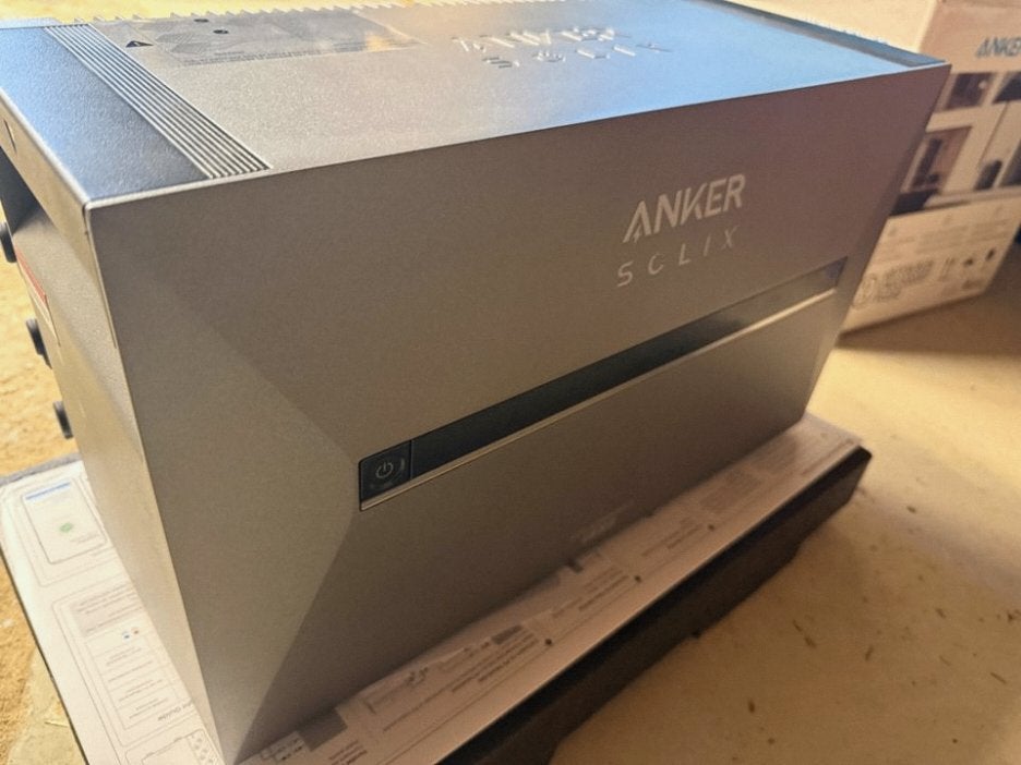 Anker Solix Solarbank 3 Pro, Audio, Tv en Foto, Accu's en Batterijen, Ophalen of Verzenden, Zo goed als nieuw, Oplaadbaar