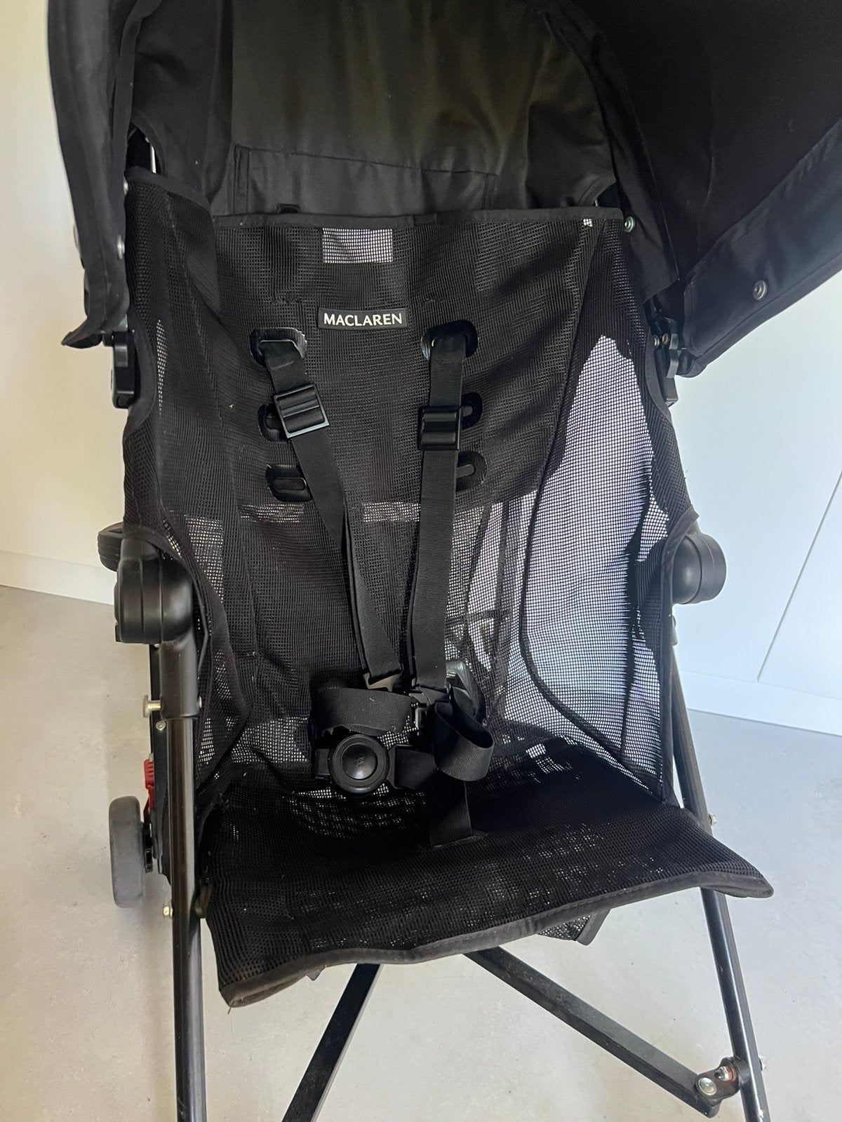 Maclaren ultra light reisbuggy - plooibuggy mesh, Enlèvement, Comme neuf, Maclaren, Ombrelle